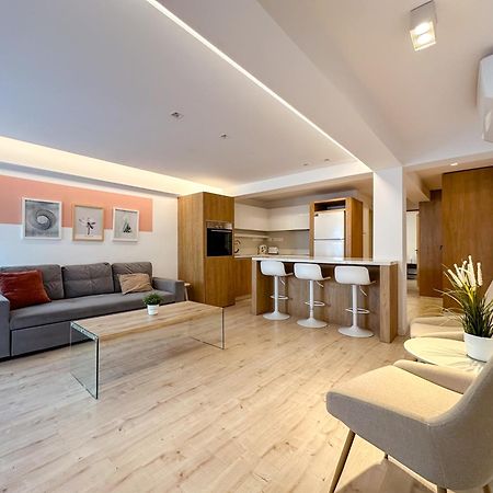 Sherpa Apartments Ajía Nápa Kültér fotó