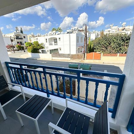 Sherpa Apartments Ajía Nápa Kültér fotó