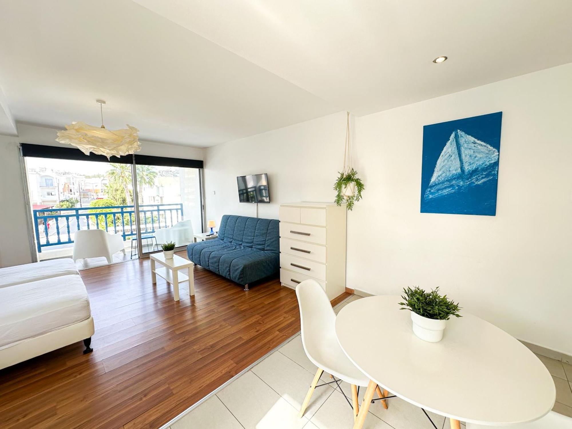 Sherpa Apartments Ajía Nápa Kültér fotó