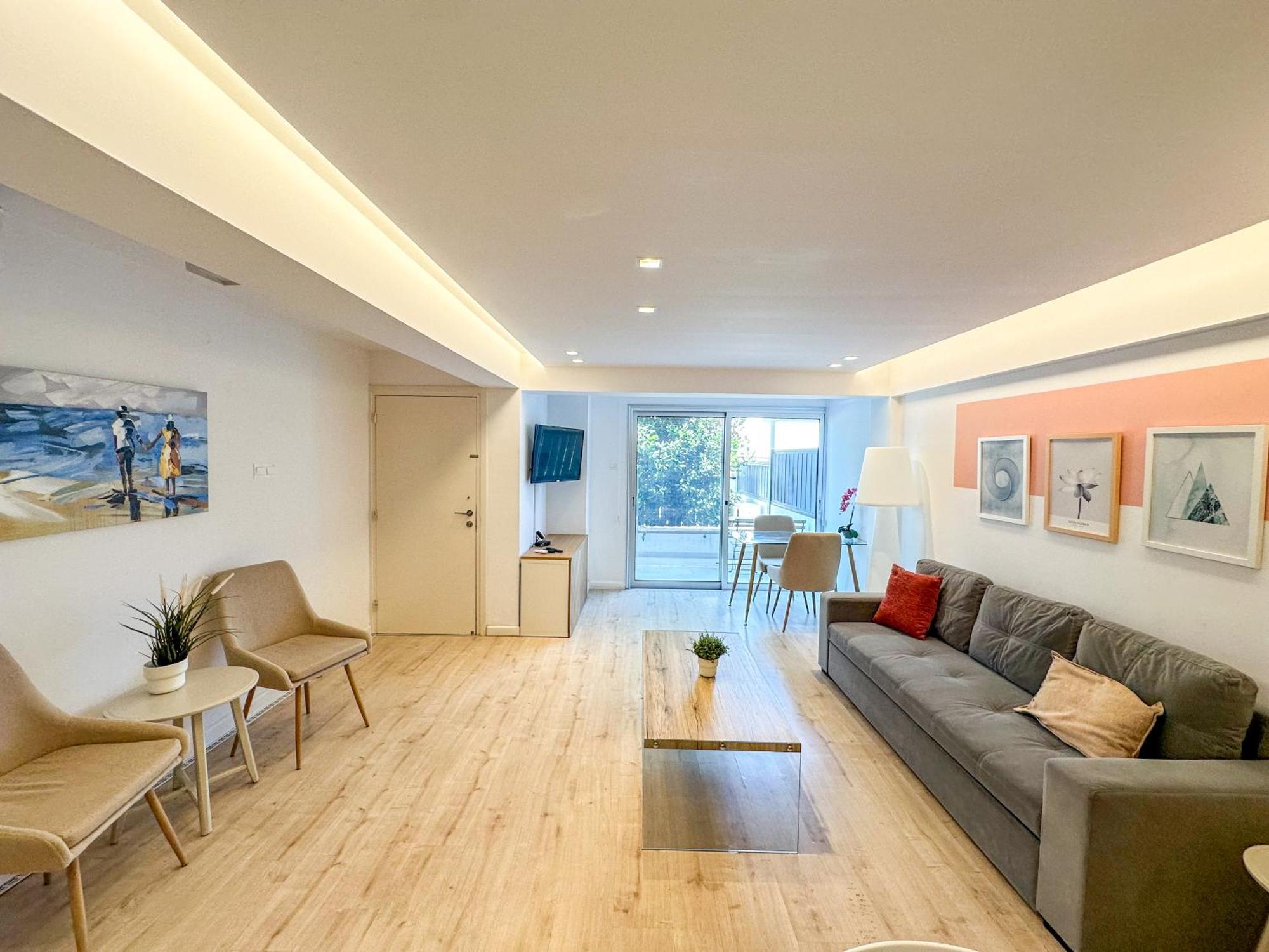 Sherpa Apartments Ajía Nápa Kültér fotó